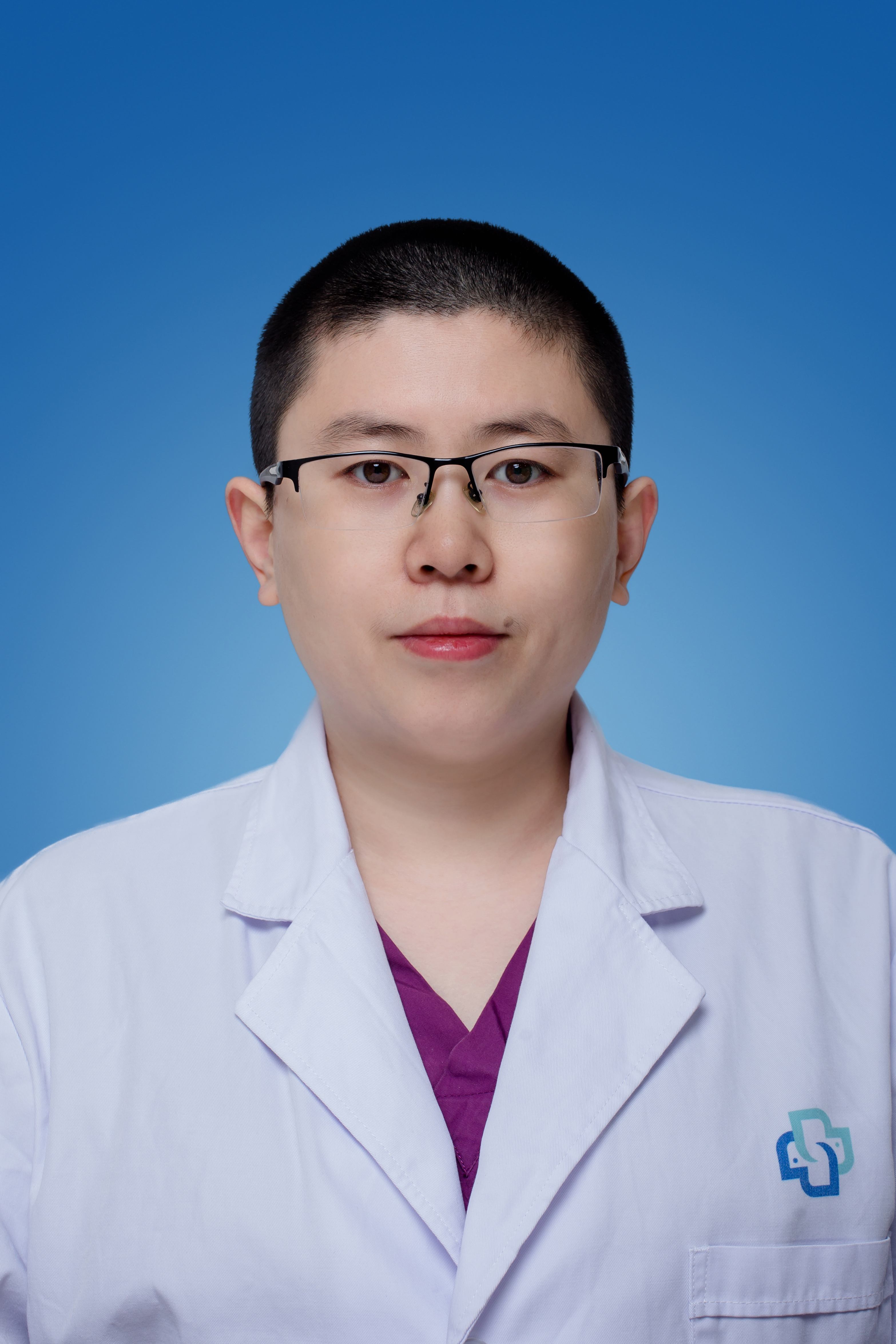 吴可伟.jpg